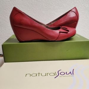 Natural Soul by Naturalizer Maroon Wedge Shoes 7M